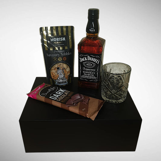 Sip & Savour Whiskey Hamper